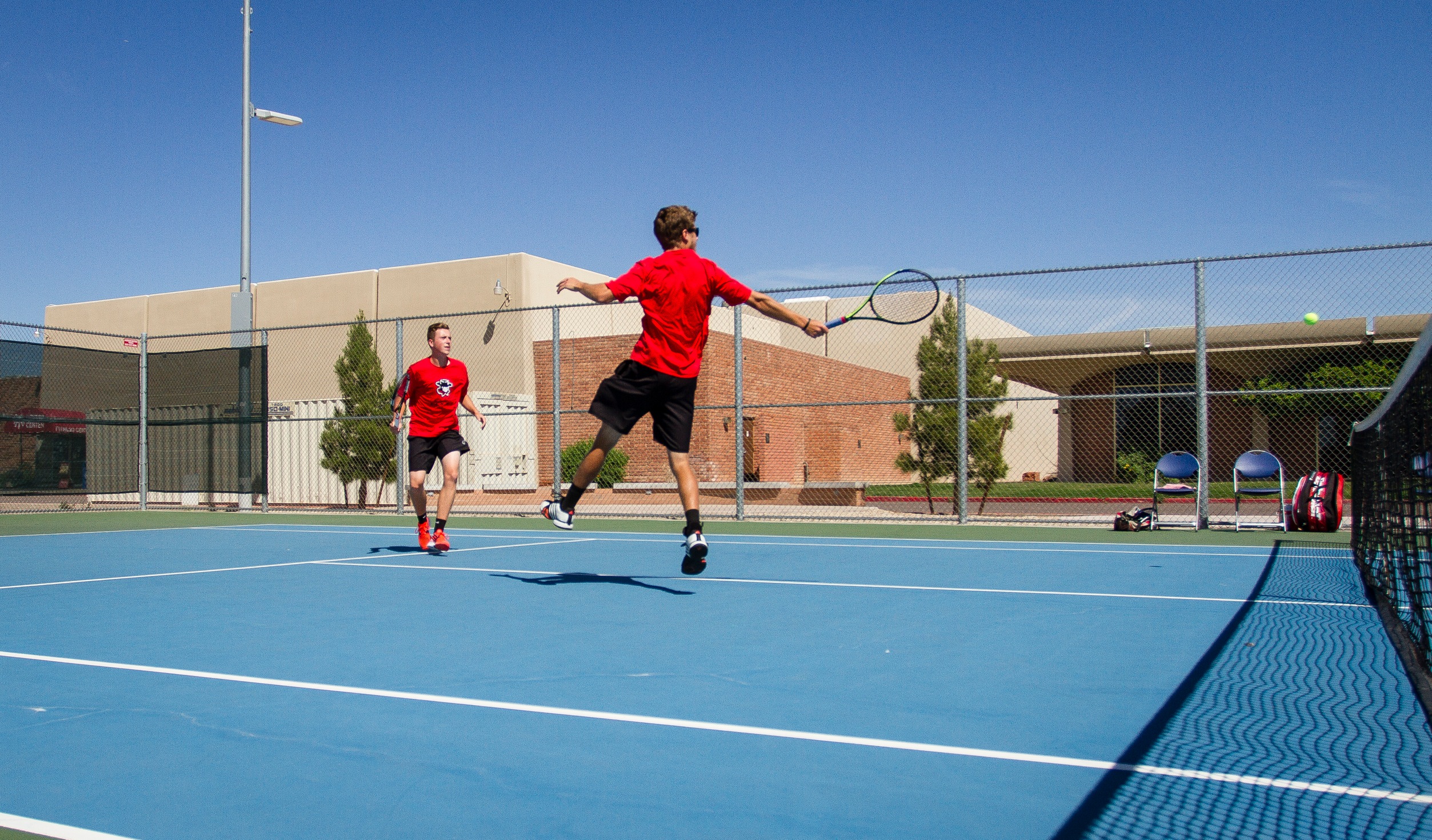 Join the GCC Tennis Team!