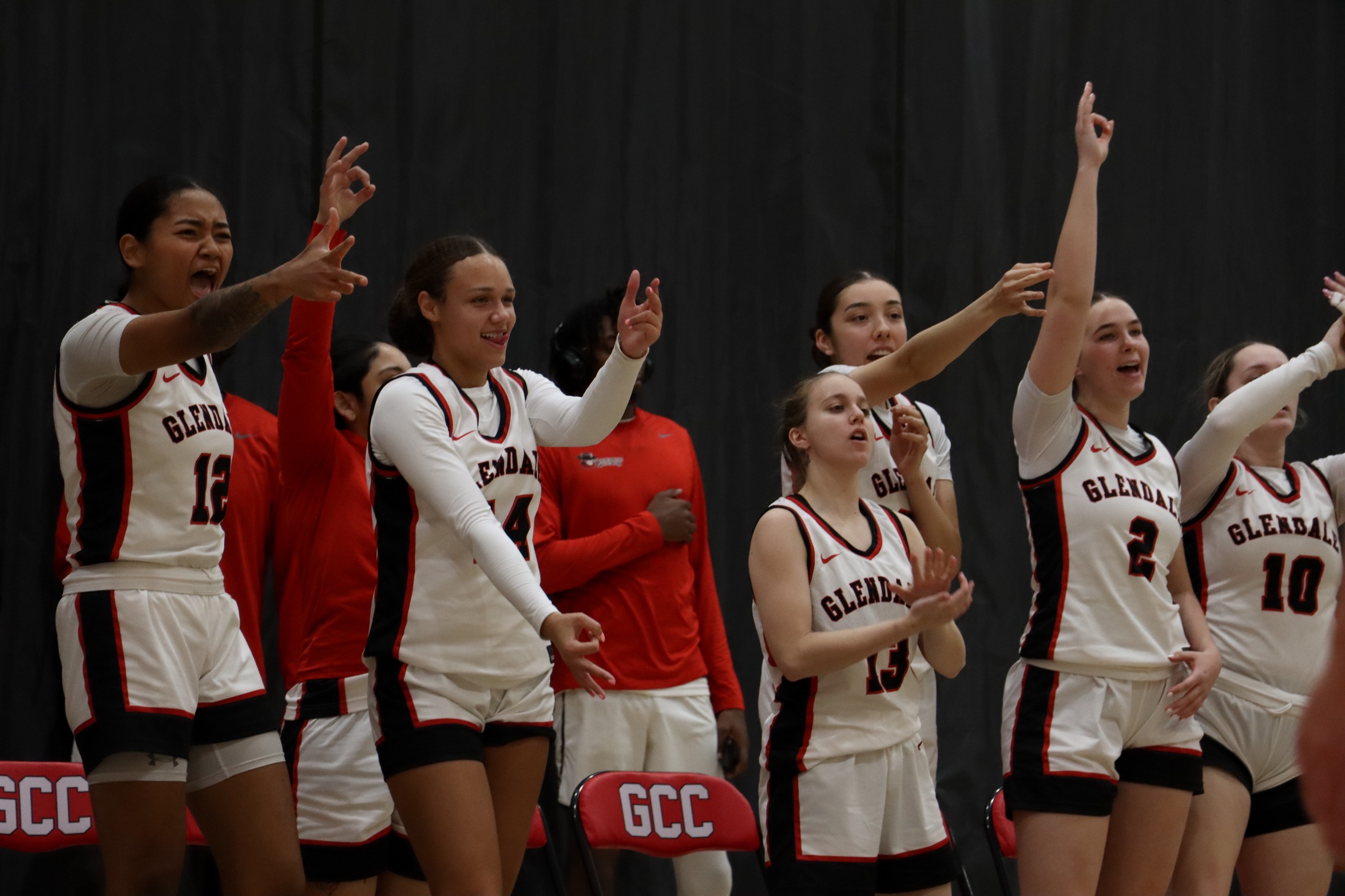 Gauchos Gain Ground Toward Post Season Play with Win vs. Coyotes
